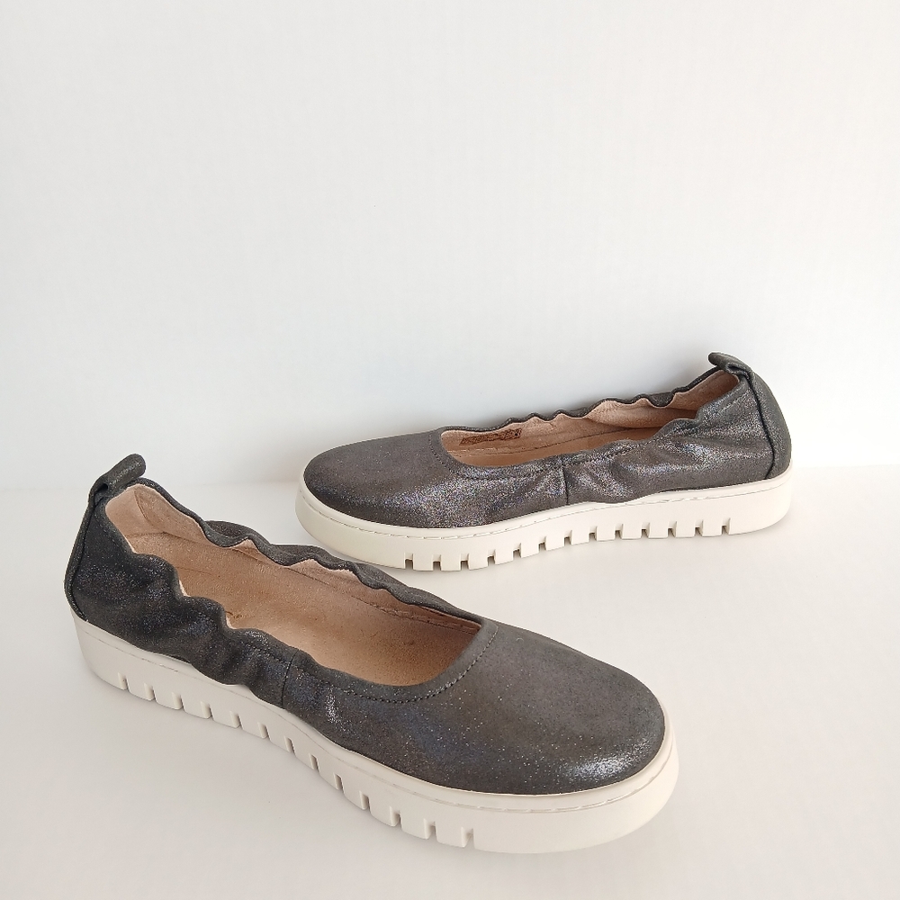 Vionic Uptown Ballet Flat Silver Size 9 - Picture 3 of 7